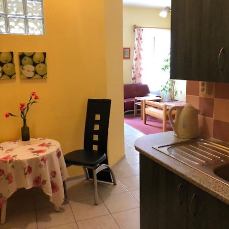 Guest House U Nahonu Хрудим Экстерьер фото