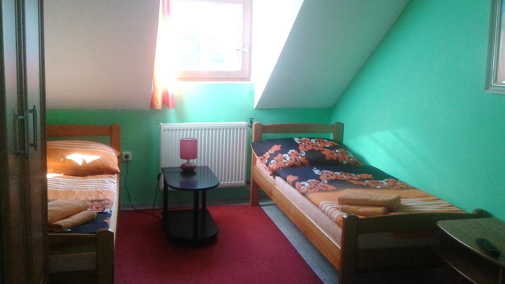 Guest House U Nahonu Хрудим Экстерьер фото